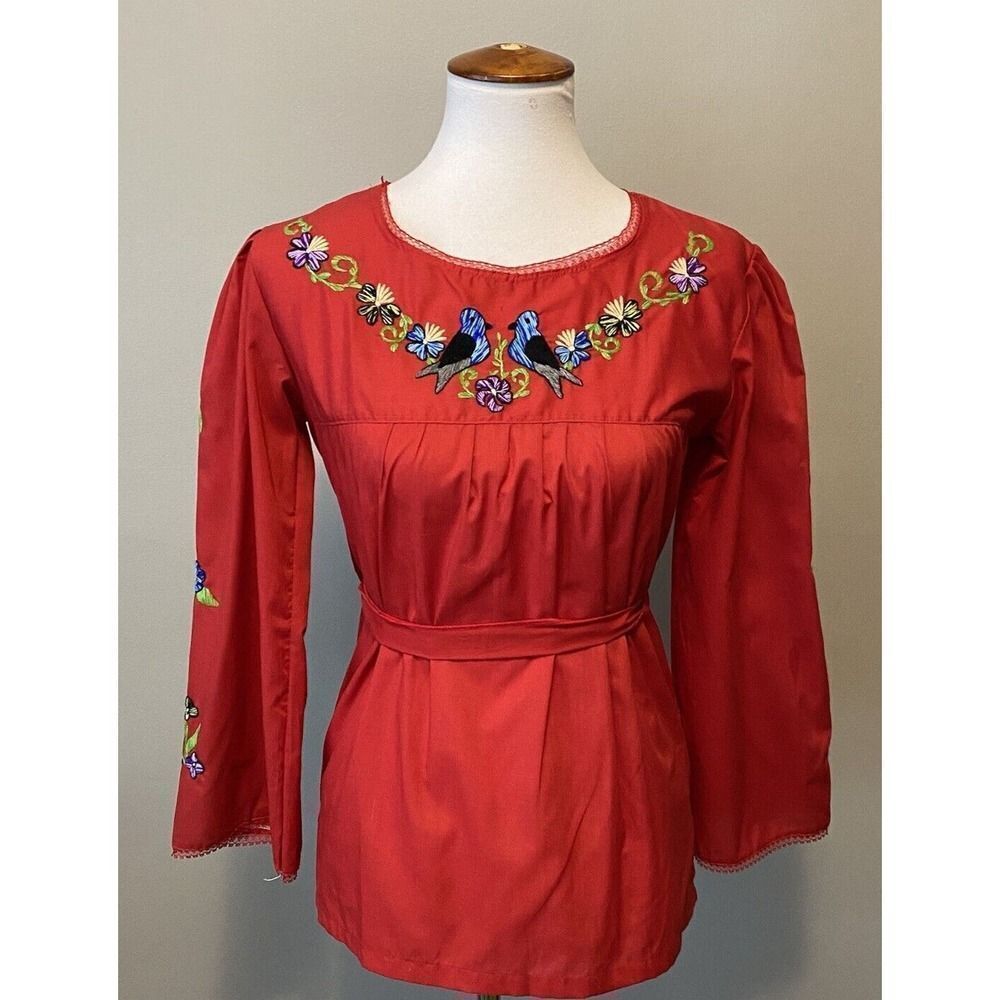 Mexican Embroidered Top Hippie Boho Peasant Shirt Vintage Cotton Floral Blouse